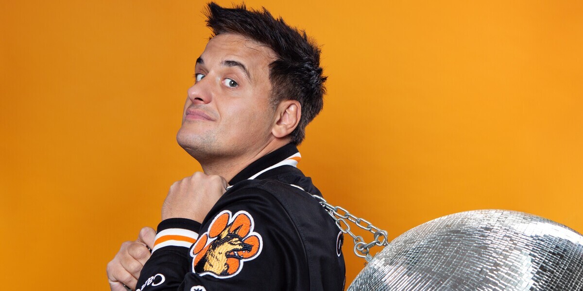 2026 Greek Comedian of the Year; Shiraz