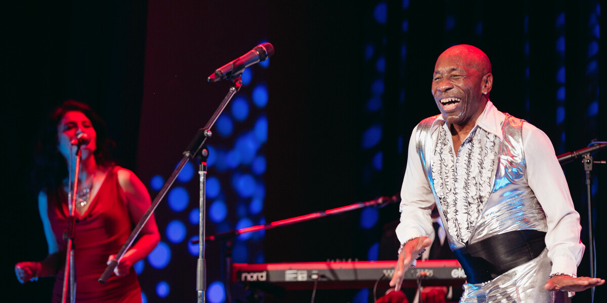 Movin' Melvin Brown: SWEET SOUL MUSIC (The Sam Cooke Story)